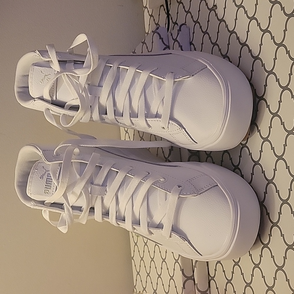 Puma sneakers - Picture 2 of 3